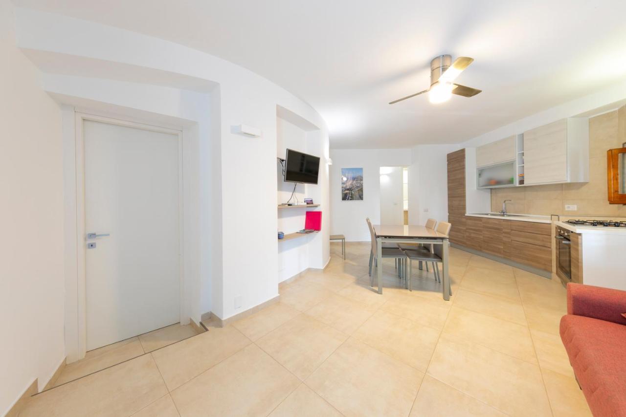 Marenetto Apartments Cefalù Esterno foto